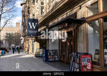 Waterstones Bookstore in Gower Street, Londra, Inghilterra, Regno Unito Foto Stock