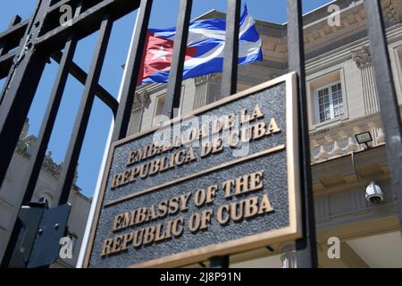L'Ambasciata della Repubblica di Cuba a Washington DC. Gli Stati Uniti hanno deciso di non includere Cuba dal prossimo IX Summit of the Americas, che si terrà dal 6 al 10 giugno 2022 a Los Angeles. Foto Stock