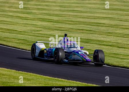 Indianapolis, Indiana, Stati Uniti. 17th maggio 2022. TAKUMA SATO (51) di Tokyo, Giappone pratica per l'Indianapolis 500 all'autodromo di Indianapolis in Indiana. (Credit Image: © Walter G. Arce Sr./ZUMA Press Wire) Credit: ZUMA Press, Inc./Alamy Live News Foto Stock