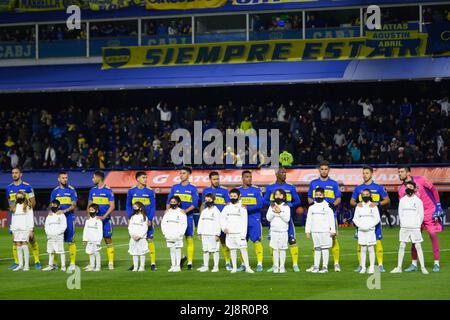 Buenos Aires, Argentina. 17th maggio 2022. I giocatori di Boca Juniors hanno visto prima della partita Copa Conmebol MEBOL Libertadores 2022 tra Boca Juniors e Corinzi all'Estadio Alberto J. Armando. Punteggio finale; Boca Juniors 1:1 Corinthians (Photo by Manuel Cortina/SOPA Images/Sipa USA) Credit: Sipa USA/Alamy Live News Foto Stock