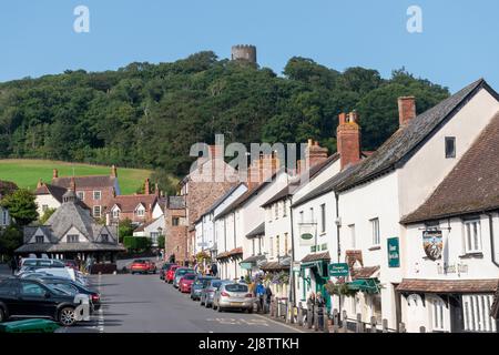 Il borgo medievale di Dunster nel Somerset all'interno del Parco Nazionale Exmoor Foto Stock