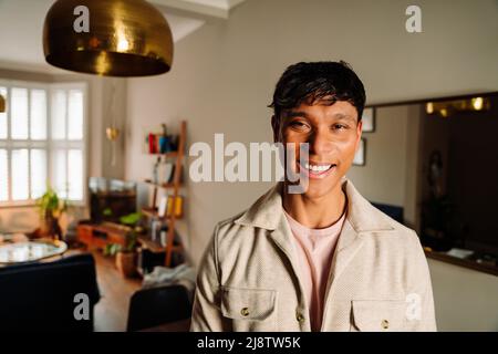 Ritratto di giovane asiatico di pannolini Foto Stock