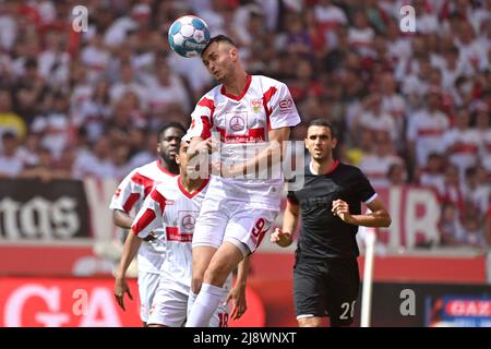 Stoccarda, Germania. 14th maggio 2022. Intestazione Sasa KALAJDZIC (VFB Stuttgart), azione. Calcio 1st Bundesliga stagione 2021/2022, 34.matchday, matchday34. VFB Stuttgart-1.FC Cologne 2-1, on 05/14/2022, Mercedes Benz Arena Stuttgart Credit: dpa/Alamy Live News Foto Stock