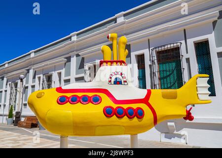 Sottomarino giallo, Liverpool Alley, Mazatlan, Sinaloa, Messico Foto Stock