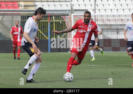 Partita della Serie B tra AC Monza e US Lecce allo Stadio Brianteo con: Kevin-Prince Boateng dove: Milano, Italia quando: 04 Maggio 2021 Credit: Mairo Cinquetti/WENN Foto Stock