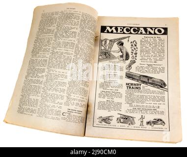 The Magnet, fumetto per ragazzi con Billy Bunter, con pubblicità per i treni Mecanno e Hornby, a partire dall'edizione del 21 novembre 1936 Foto Stock