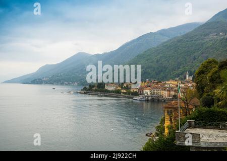 Panorama, Riviera del Cannero, Lago maggiore, Provincia di Verbano-Cusio-Ossola, Regione Piemonte, Italia Foto Stock