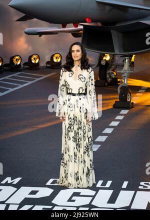 Londra, UK, Giovedì, 19th Maggio 2022 Jennifer Connelly partecipa al Royal performance of Top Gun: Maverick, Leicester Square Gardens, Leicester Square. Credit: DavidJensen / Empowics Entertainment / Alamy Live News Foto Stock