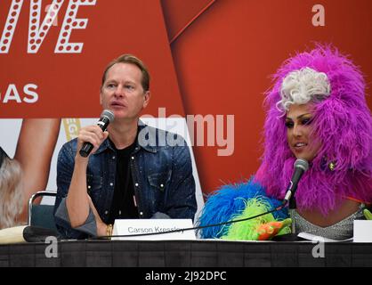 Tutti dicono Amore! Sollevare o disconnettersi! Pannello durante il 2022 RuPaul DragCon, giorno 3, tenuto al LA Convention Center di Los Angeles, California, Domenica 15 maggio 2022. Foto di Jennifer Graylock-Graylock.com Foto Stock