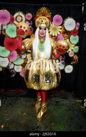 Genie durante il 2022 RuPaul DragCon, Day 2, tenuto al LA Convention Center di Los Angeles, California, Venerdì 14 maggio 2022. Foto di Jennifer Graylock-Graylock.com Foto Stock