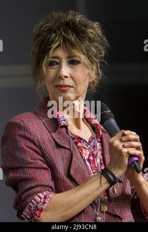 Torino, Italia. 19th maggio 2022. L'attrice italiana Veronica Pivetti è ospite della Fiera del Libro di Torino. Foto Stock