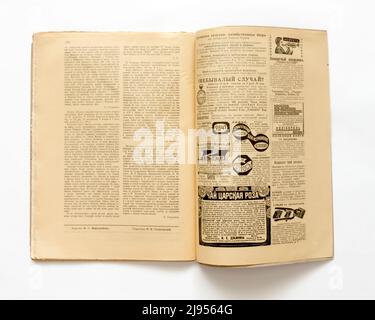 All'interno della rivista dell'Impero Russo 'Zhurnal dlya Vsekh' (in russo: Журнал для всех, Journal for Everybody) Marzo 1904. Foto Stock