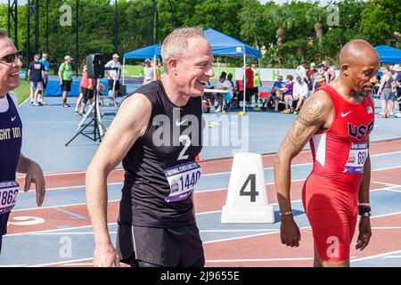 Fort ft. Lauderdale Florida,Ansin Sports Complex Track & Field National Senior Games,Senior Senior Senior Black Men concorrenti runner Foto Stock