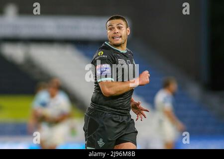 Huddersfield, Regno Unito. 20th maggio 2022. TUI Loohea di Huddersfield durante la partita della Super League tra i giganti di Huddersfield e Tolosa al John Smiths Stadium di Huddersfield, Inghilterra, il 20 maggio 2022. Foto di Simon Hall. Solo per uso editoriale, licenza richiesta per uso commerciale. Nessun utilizzo nelle scommesse, nei giochi o nelle pubblicazioni di un singolo club/campionato/giocatore. Credit: UK Sports Pics Ltd/Alamy Live News Foto Stock