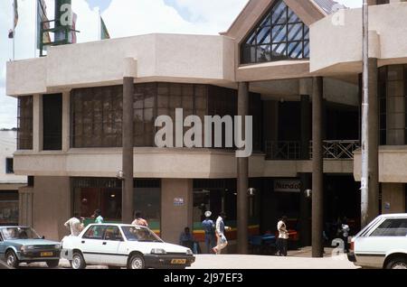 Edificio moderno uffici città Blantyre, Malawi, Sudafrica, 1995 Foto Stock