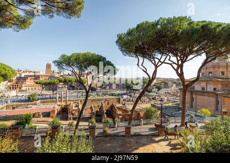 Vista panoramica sull'antica città romana di Roma Foto Stock