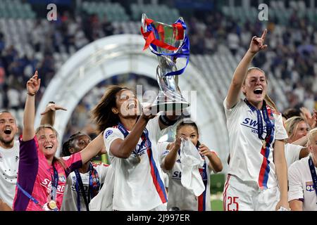 Torino, Italia. 21st maggio 2022. Durante la partita di calcio finale della Women's Champions League 2021/2022 tra Barcellona e Lione allo stadio Juventus di Torino (Italia), 21st maggio 2022. Foto Cesare Purini/Insidefoto Credit: Ininsidefoto srl/Alamy Live News Foto Stock