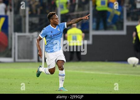 Stadio Olimpico, Roma, Italia. 21st maggio 2022. Serie A Football, SS Lazio versus Hellas Verona; Jovane Cabral della SS Lazio festeggia dopo aver segnato il gol per 1-2 nel 16th minuti di credito: Azione Plus Sport/Alamy Live News Foto Stock