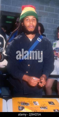 Boston, Massachusetts, USA 1st Giugno 1996 Backstage Singer Ziggy Marley al Concerto al KISS108 Event al Great Woods Center for the Performing Arts il 1 Giugno 1996 a Boston, Massachusetts, USA. Foto di Barry King/Alamy Stock Foto Foto Stock