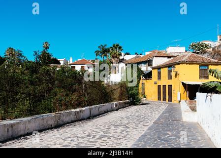 Case tradizionali nel centro storico di Icod de los Vinos, Tenerife, Isole Canarie Foto Stock