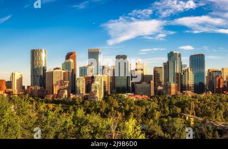 Skyline della città di Calgary in Canada Foto Stock