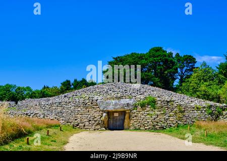 Francia, Morbihan, Golfo di Morbihan, Locmariaquer, il cairn della tabella dei commercianti Foto Stock