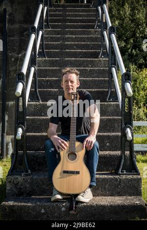 Cantante e cantautore folk irlandese Gus Glynn Foto Stock