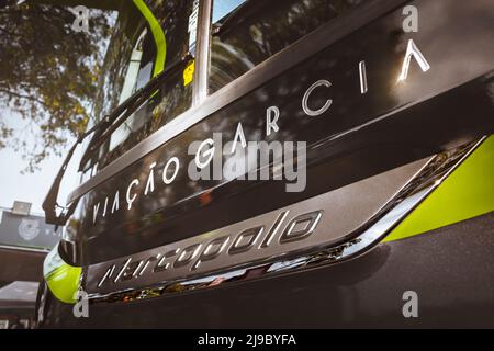 Veicolo Marcopolo Paradiso G8 1800 DD Mercedes-Benz O500 RSDD (2022), in mostra presso il parco fieristico della città di Londrina, Brasile. Foto Stock