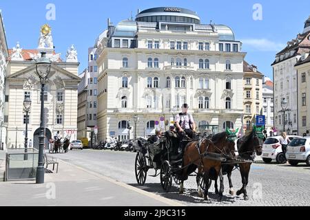 Vienna, Austria. Attrazione turistica carrozze da fiaker a Vienna Foto Stock