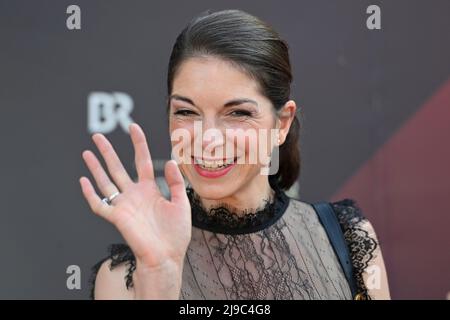 Bianca HEIN (attrice) immagine singola, singolo motivo ritagliato, ritratto, ritratto. Bavarese Film Award 2021-Red Carpet, Red Carpet, il 20th maggio 2022 presso il Prinzregentententheater di Monaco. Â Foto Stock