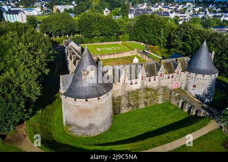 Francia, Morbihan, Pontivy, il castello di Rohan del 15th e 16th secolo Foto Stock