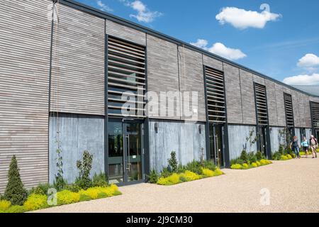 RHS Wisley Garden - il nuovo Hilltop Building for Gardening Science, Surrey, Inghilterra, Regno Unito Foto Stock