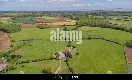 Viste aeree della Camera di sepoltura di St Lythans, vale of Glamorgan, Galles del Sud, Regno Unito. Si prega di credito: Phillip Roberts Foto Stock