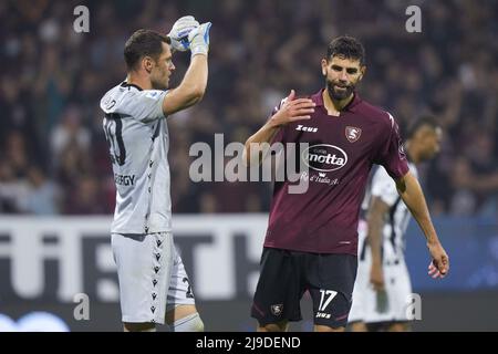 Salerno, Italia. 22nd maggio 2022. Federico Fazio di US Salernitana durante la Serie A match tra US Salernitana 1919 e Udinese allo Stadio Arechi di Salerno, Italia, il 22 maggio 2022. Credit: Giuseppe Maffia/Alamy Live News Foto Stock