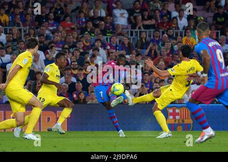 Barcellona, Spagna. 22nd maggio 2022; Nou Camp, Barcellona, Spagna: La Liga football, FC Barcelona Versus Villarreal; Dembele di Barcelona Credit: Action Plus Sports Images/Alamy Live News Foto Stock