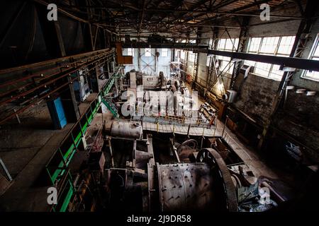 Vecchio impianto di lavorazione mineraria. Trattamento di orificatura con classificatori. Foto Stock