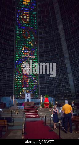 Vetrate colorate nella Cattedrale Metropolitana di Sao Sebastiao do Rio de Janeiro, Brasile Foto Stock