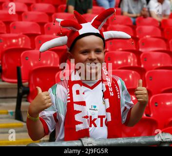 LONDRA, INGHILTERRA - MAGGIO 22: Durante la finale Buildbase fa Trophy 2021/2022 tra Bromley e Wrexham al Wembley Stadium , Londra, UK 22nd Maggio 2022 Foto Stock