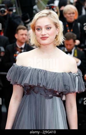 Cannes, Frankreich. 22nd maggio 2022. Nadia Tereszkiewcz partecipa alla prima di 'Forever Young' durante il Festival annuale del Cinema di Cannes 75th al Palais des Festivals di Cannes, in Francia, il 22 maggio 2022. Credit: dpa/Alamy Live News Foto Stock