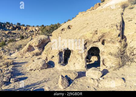 Antica dimora indiana a Tsankawi - una parte del Monumento Nazionale di Bandelier nel New Mexico Foto Stock