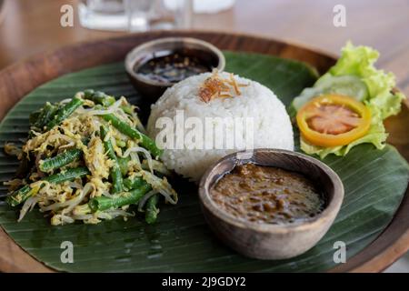 Indonesia. 10th maggio 2022. La nazione insulare dell'Indonesia si apre al turismo dopo lunghi blocchi di Covid-19. Cucina indonesiana. 5/2022 Bali, Indonesia. (Foto di Ted Soqui/SIPA) Credit: Sipa USA/Alamy Live News Foto Stock