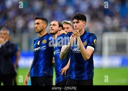 Milano, Italia. 22nd maggio 2022. Alessandro Bastoni dell'Inter ha visto dopo la Serie un incontro tra Inter e Sampdoria a Giuseppe Meazza di Milano. (Photo Credit: Gonzales Photo/Alamy Live News Foto Stock