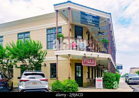 Un trentuno Lameuse e Fuji Sushi House sono raffigurati, 22 maggio 2022, a Biloxi, Mississippi. I ristoranti si trovano in Lameuse Street. Foto Stock