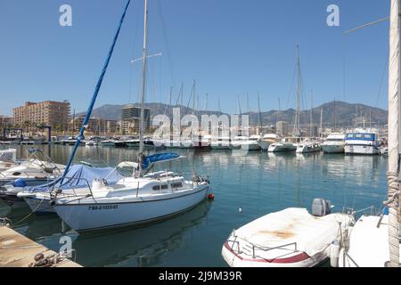 Marina area, Fuengirola, Malaga, Spagna Foto Stock