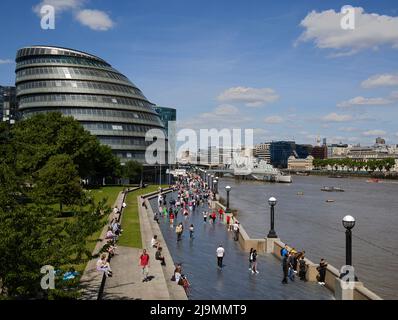 City Hall River Thames HMS Belfast Southbank London Foto Stock