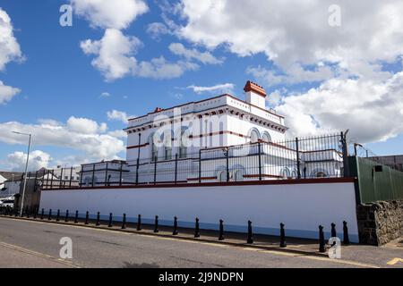 Tribunale di Banbridge in Irlanda del Nord, dove si tiene un'ingiustizia alla morte di John Moran. A un coronero è stato detto che sentirà la prova che un'esplosione che ha causato la morte di un adolescente a Belfast 50 anni fa era il risultato di un attacco coordinato dell'UVF, piuttosto che di un "obiettivo proprio dell'IRA”. John Moran aveva 19 anni quando fu gravemente ferito in un attacco di bomba al Kelly's Bar sulla Springfield Road il 13 1972 maggio, e morì per le sue ferite 10 giorni dopo. Foto Stock