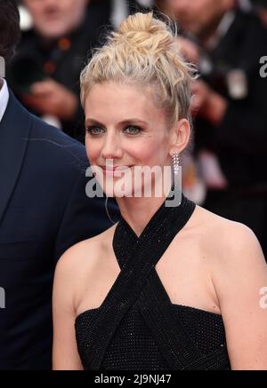 Cannes, Francia. 24th maggio 2022. Maggio 24th, 2022. Cannes, Francia. Melanie Laurent partecipa all'Innocent Premiere, parte del Festival del Cinema di Cannes 75th, Palais de Festival, Cannes. Credit: Doug Peters/Alamy Live News Foto Stock