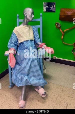 St. Joseph, Missouri, Stati Uniti. 24th maggio 2022. Il Glore Psychiatric Museum, ospitato nell'ex St. Joseph state Mental Hospital, è la più grande mostra di trattamenti psichiatrici storici negli Stati Uniti.(Credit Image: © Brian Cahn/ZUMA Press Wire) Foto Stock