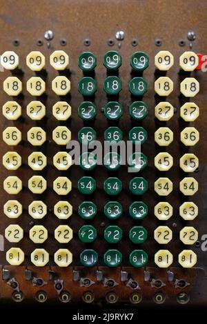 Durango, Colorado, Stati Uniti. Treno a scartamento ridotto Durango e Silverton, stazione e museo. Scheda di controllo numerata. Foto Stock
