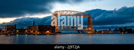 USA, Minnesota, Duluth, Park Point, passeggiata sul lungomare di Dunes Foto Stock